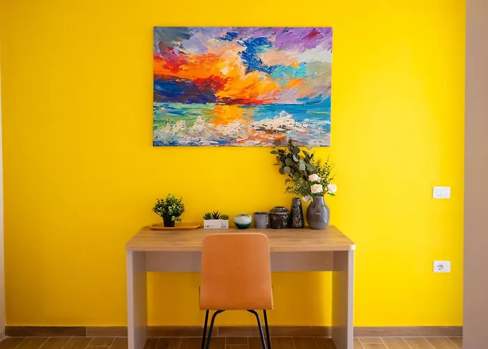 Apartment Seaview In *